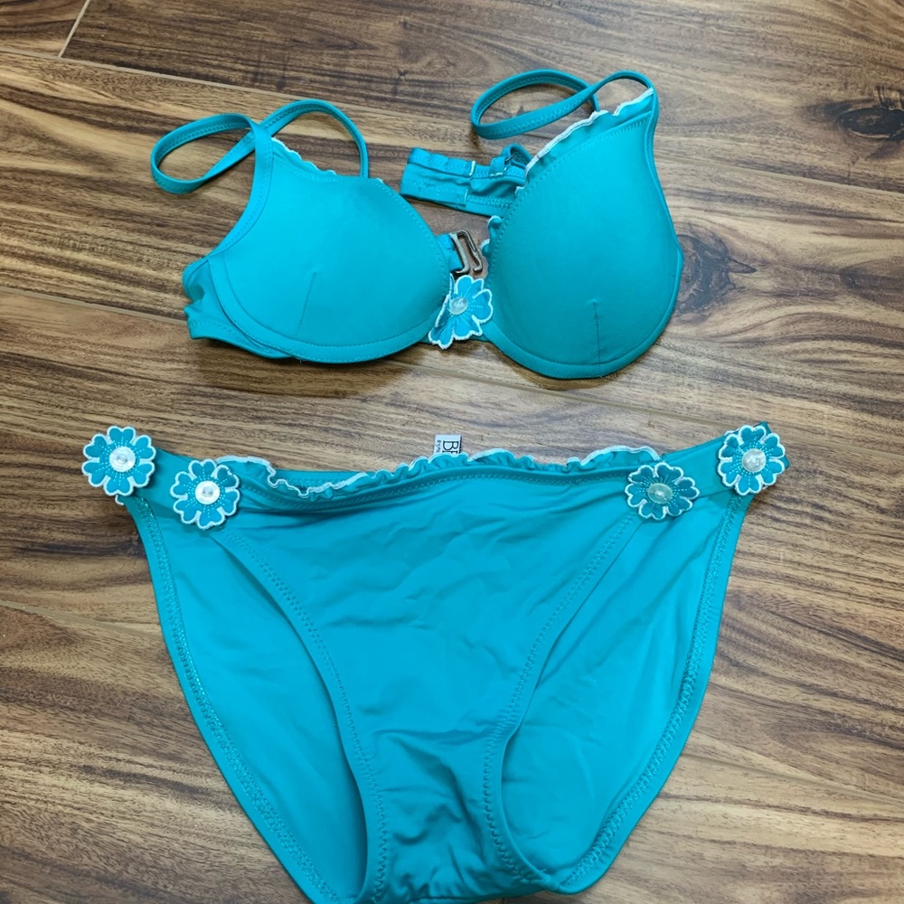 - Becca bikini small top medium bottom